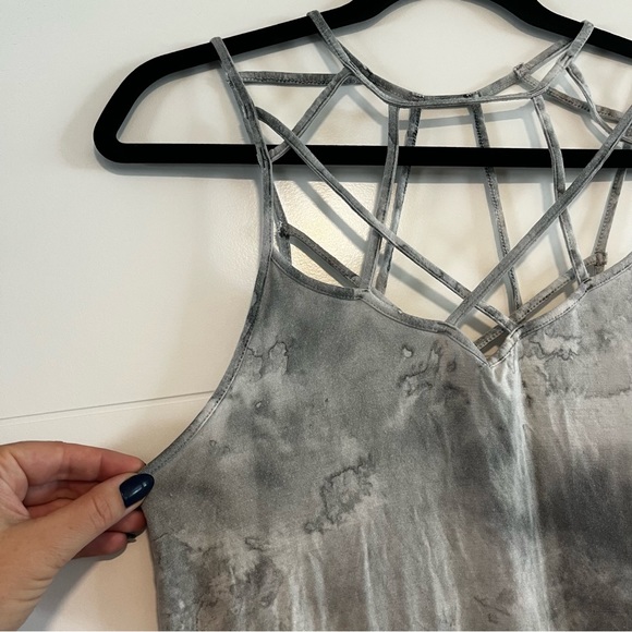 American Eagle | Strappy Tank Top - Picture 3 of 12